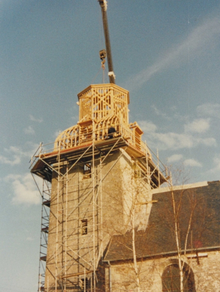 Rfection du clocher de Grce-Uzel - 1988